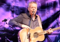 Tommy_Emmanuel_soave